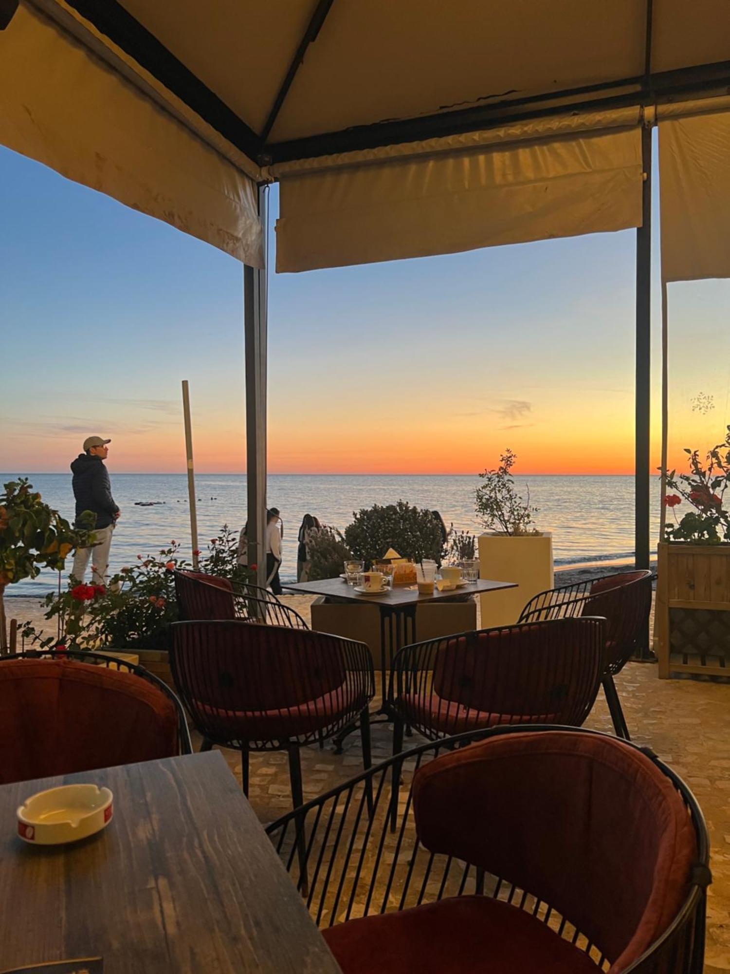 Sea View Apartments Dıraç Dış mekan fotoğraf