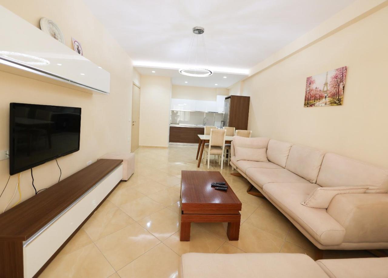 Sea View Apartments Dıraç Dış mekan fotoğraf