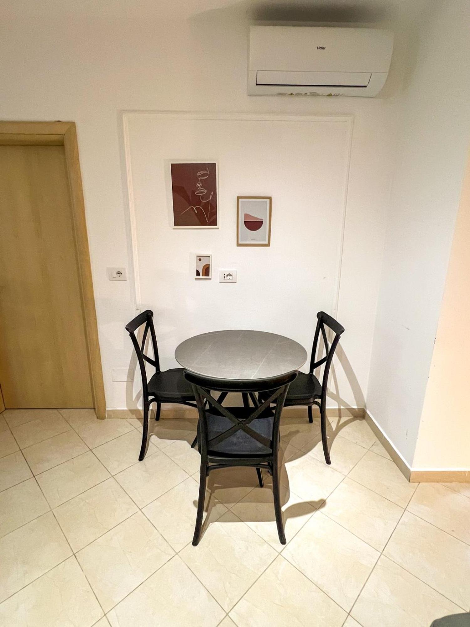 Sea View Apartments Dıraç Dış mekan fotoğraf